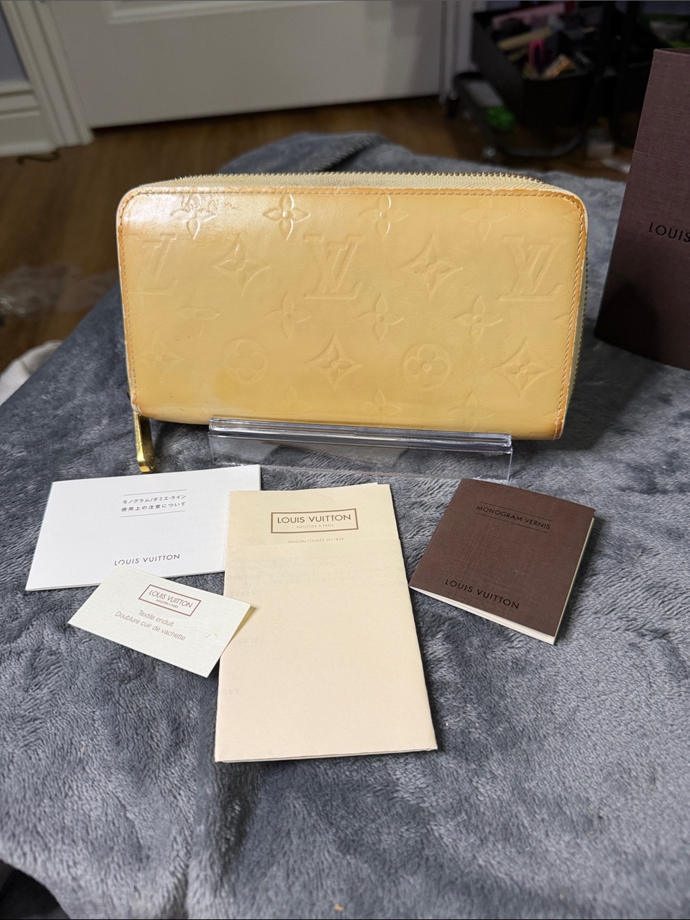 Louis Vuitton Yellow Vernis Zip-Around Monogram Wallet